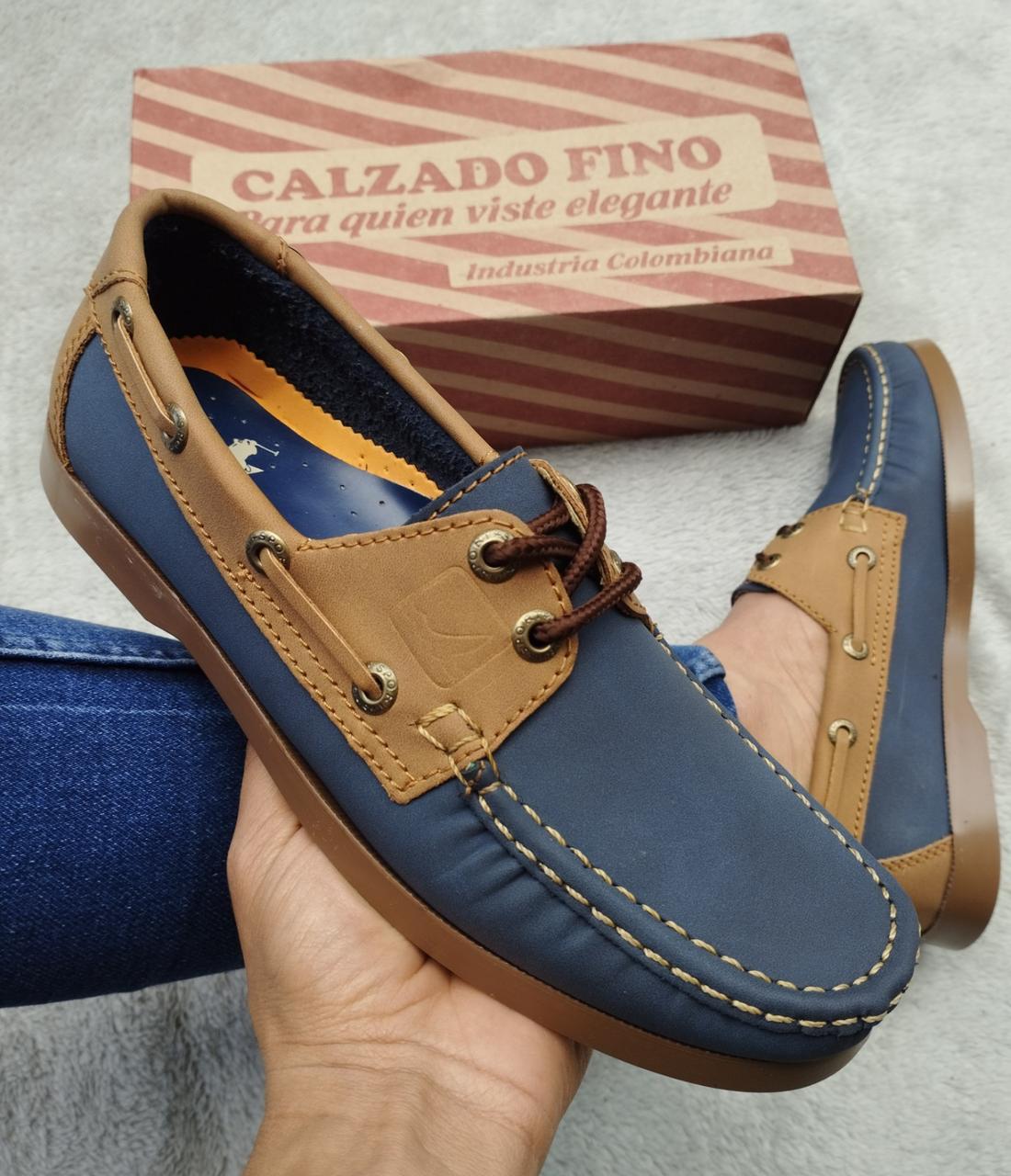 223 Miel Mocasine